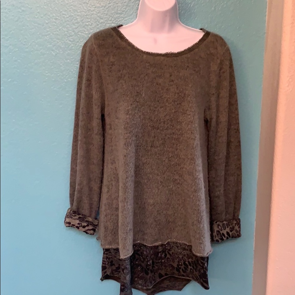 Sweater